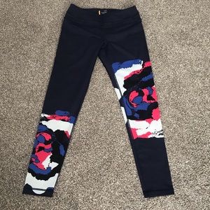 Lucy Leggings- Like New